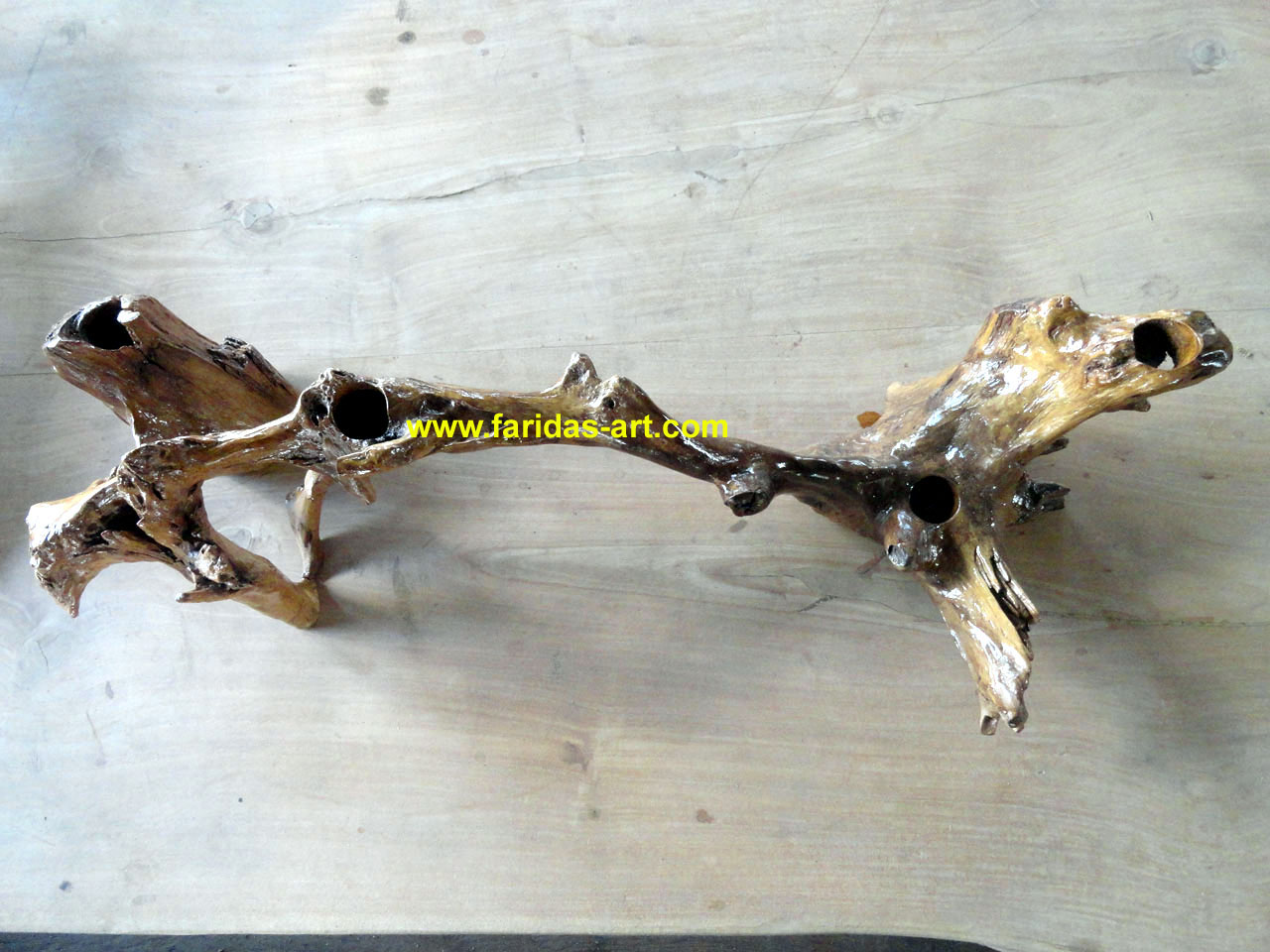 Tempat Lilin Erosi - Bonggol Jati